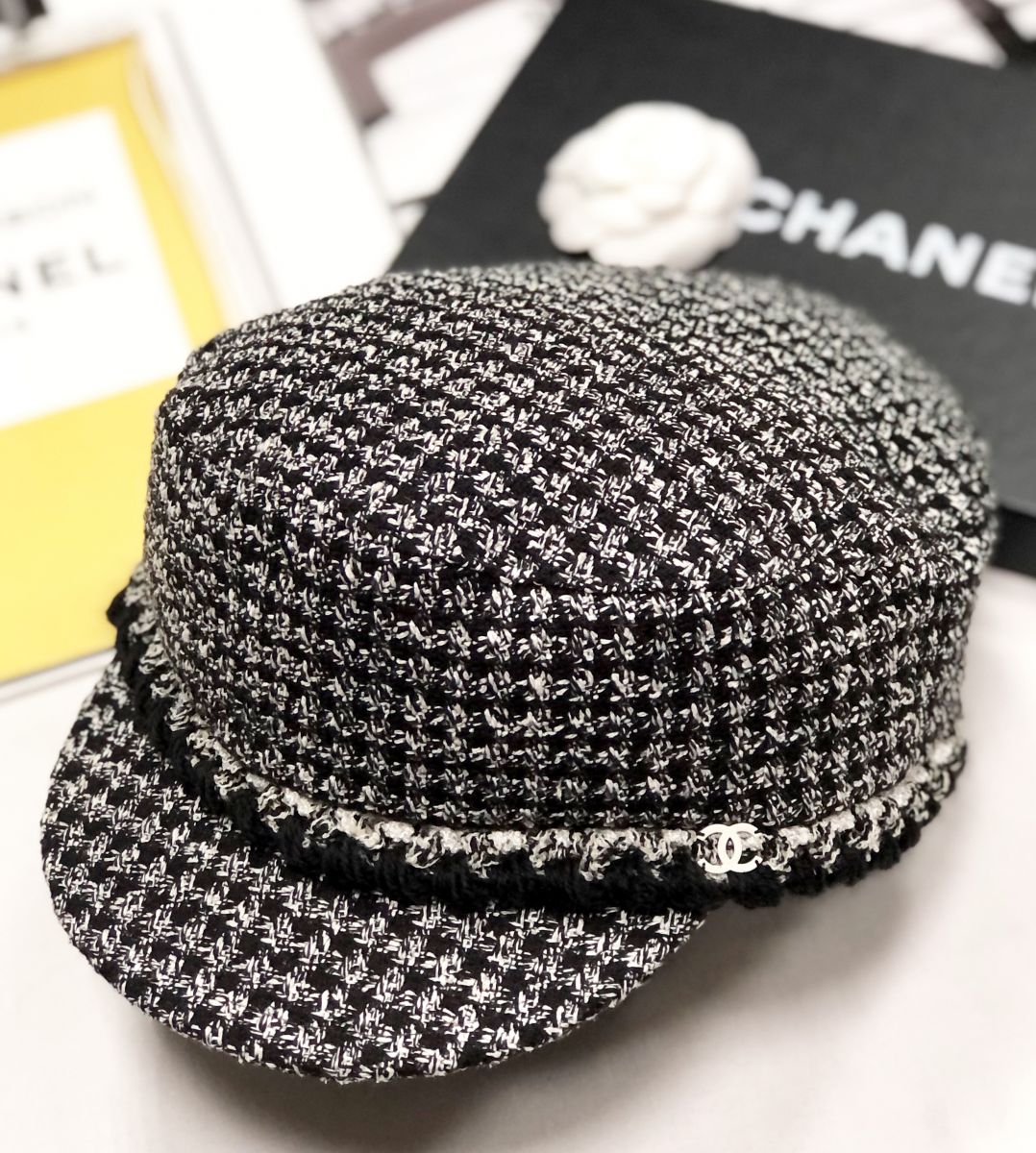 Кепка /твид/ Chanel размер 58 цена 31 310 руб