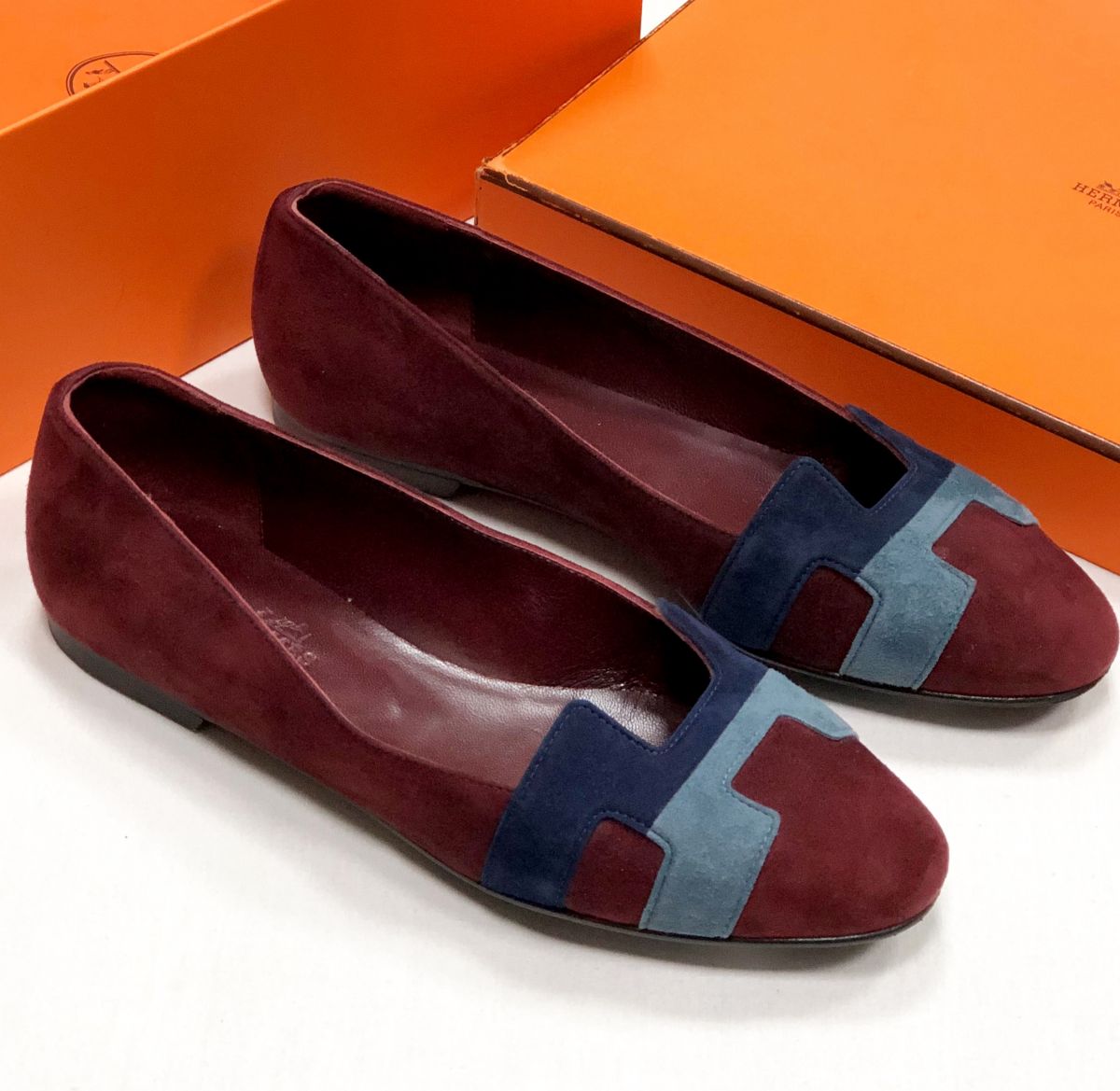 Лоферы Hermès размер 37 цена 31 310 руб

