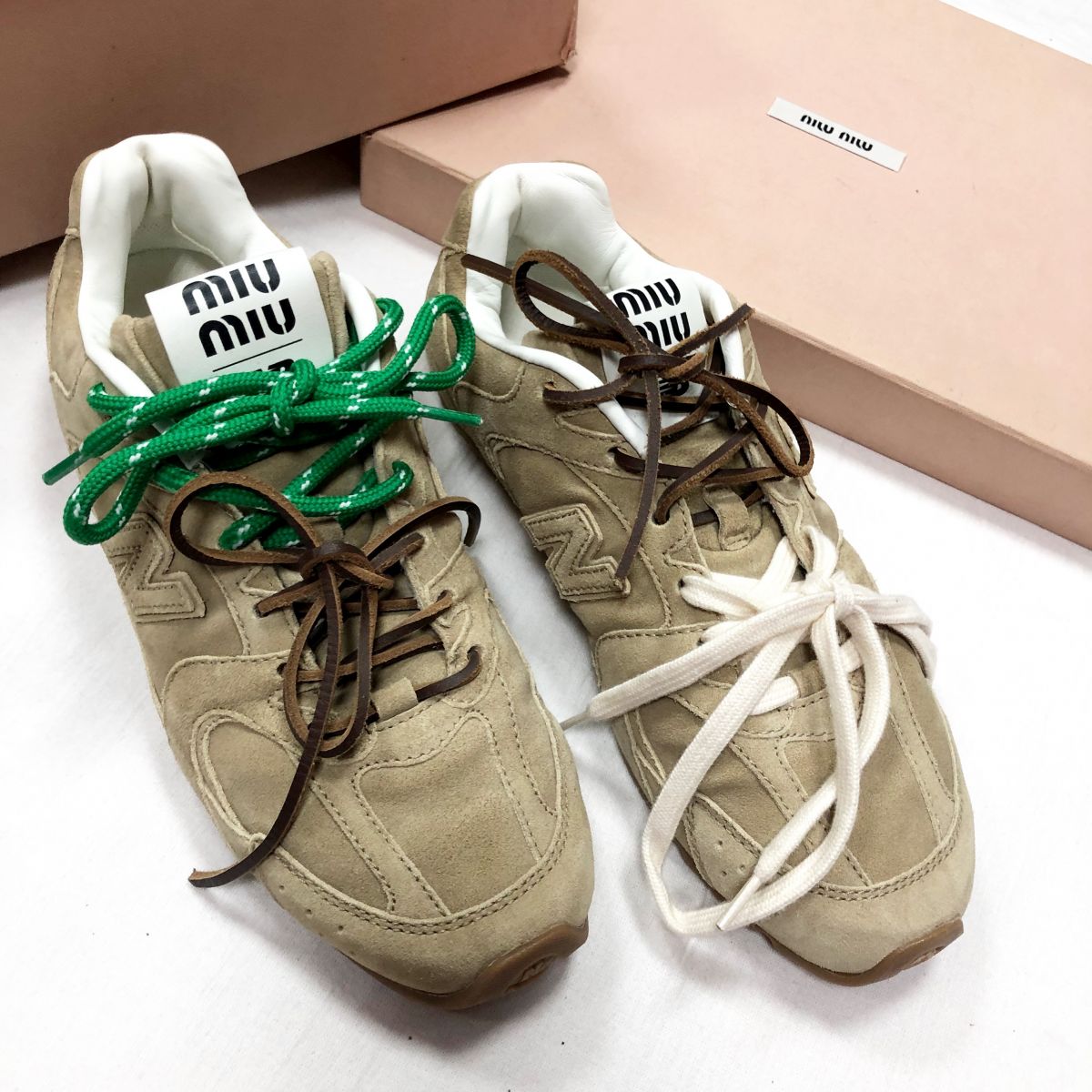 Кроссовки коллаборация Miu Miu &amp; new balance размер 38.5 цена 62 620 руб /новые/