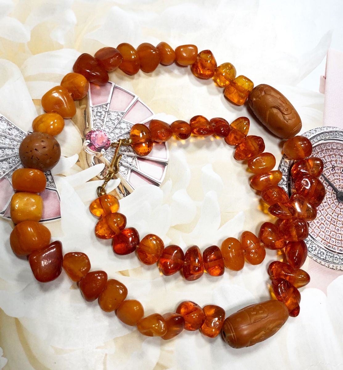 Бусы цена 783 руб