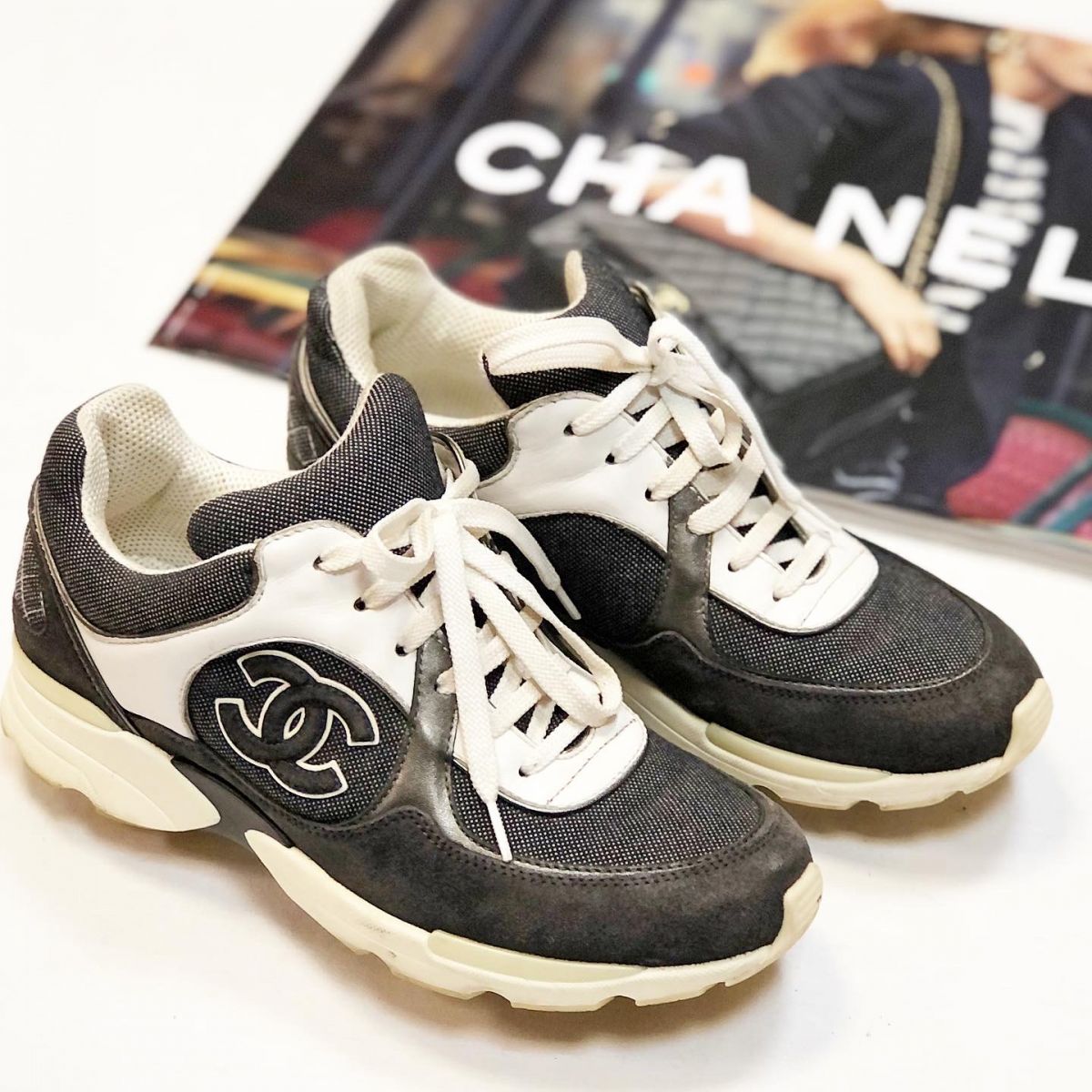 Кроссовки Chanel  размер 37.5 цена 15 385 руб 