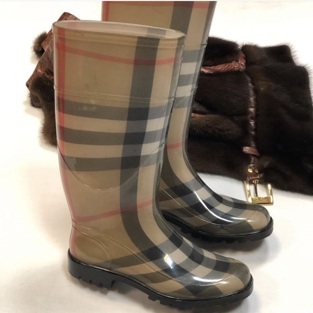 сапоги Burberry размер 36 цена 7 693 руб 