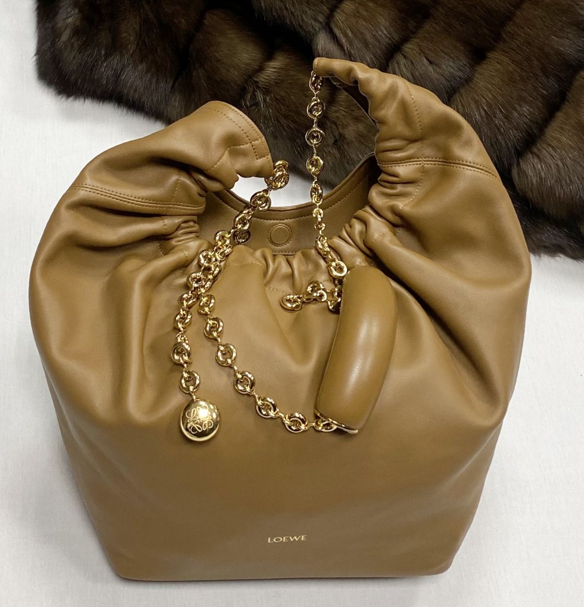 Сумка Loewe размер 25/30 цена 266 135 руб / новая /