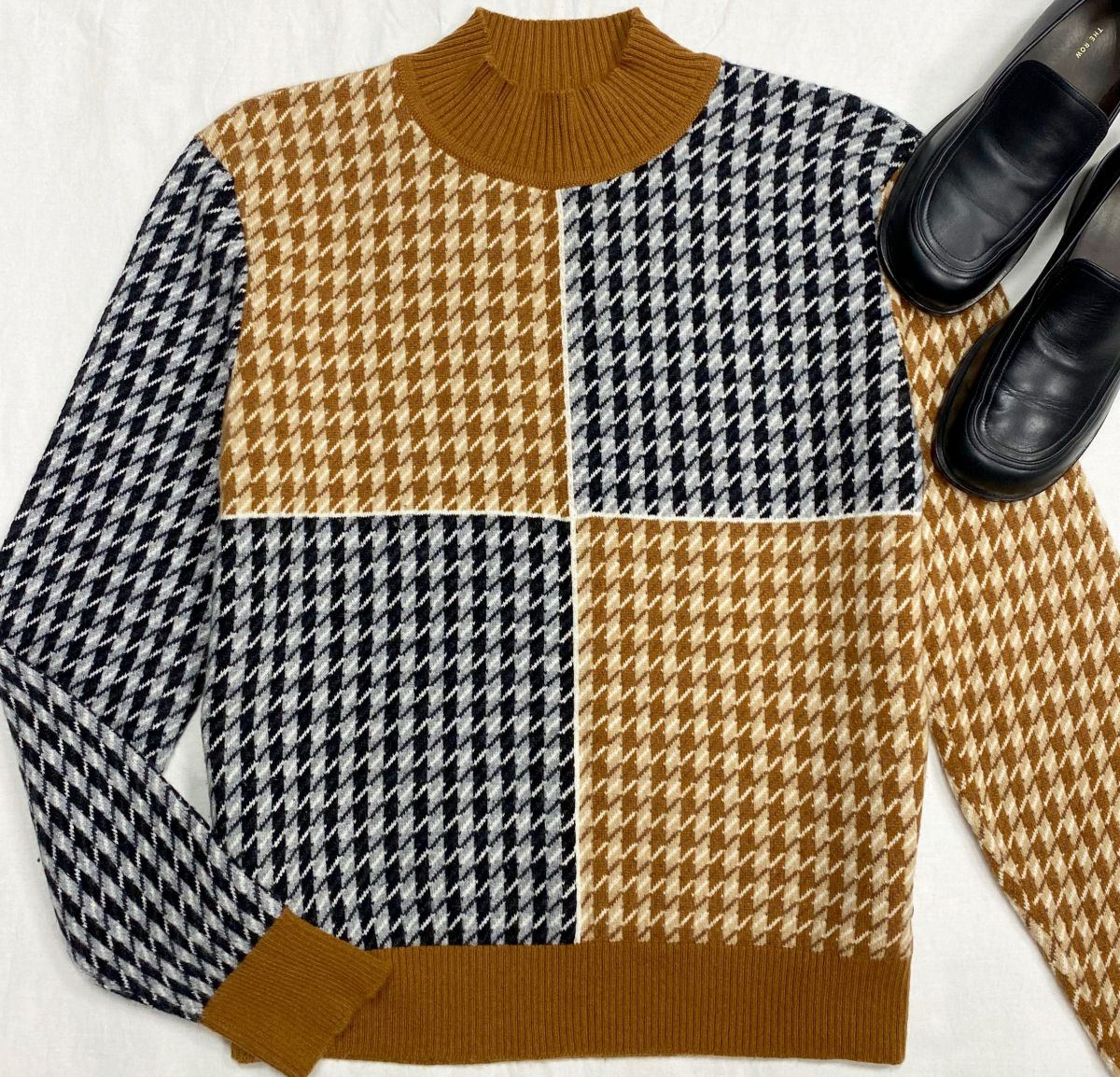 Свитер / кашемир / Hermès размер 42 цена 46 965 руб