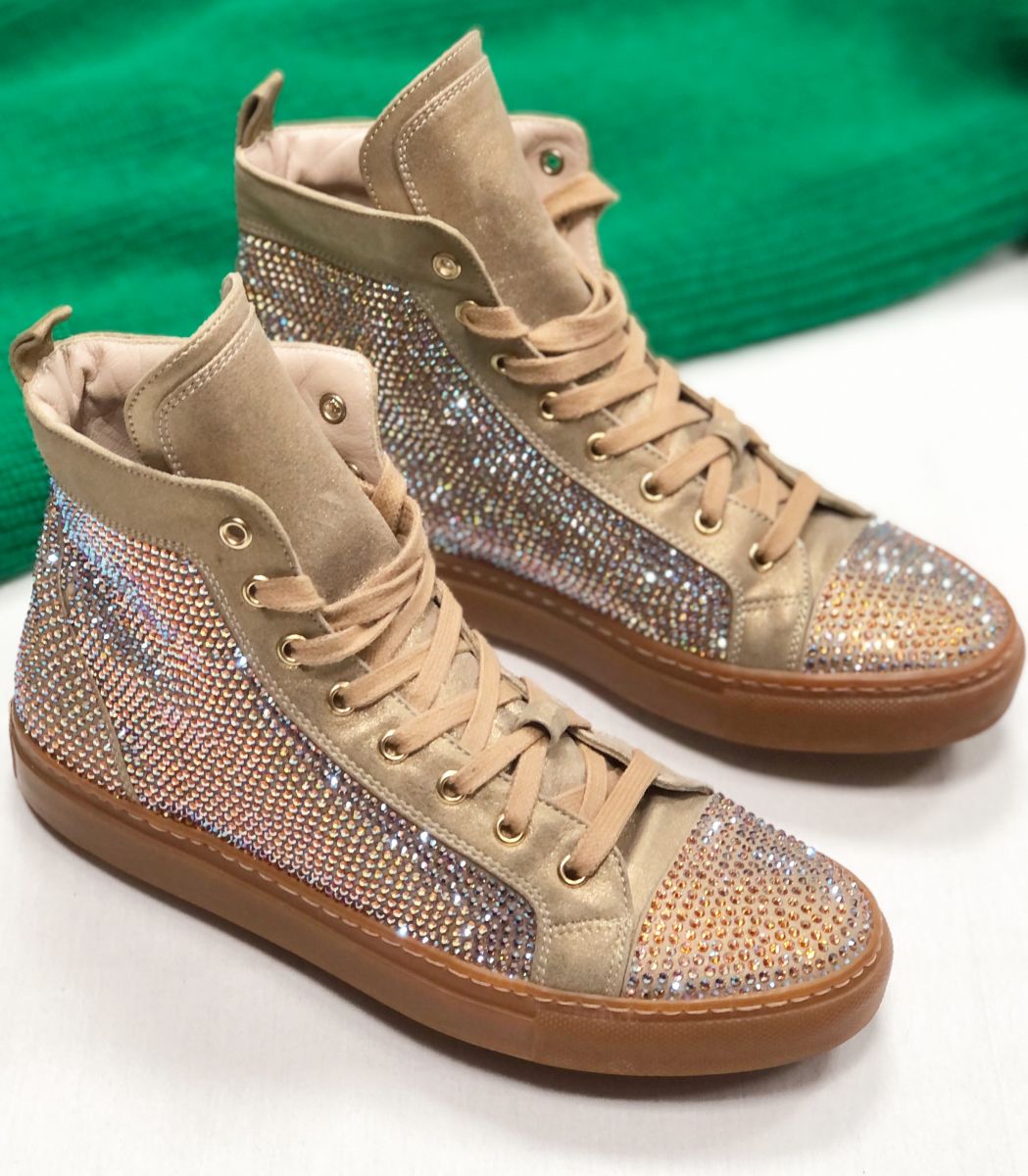 Кеды / камни/ Lessila размер 37 цена 15 655 руб
