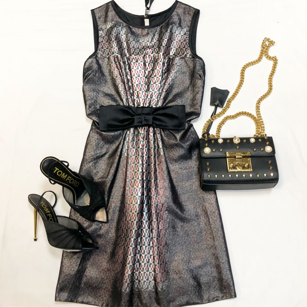 Платье PRADA  размер 38 цена 7 693 руб Туфли Tom Ford размер 39.5Цена 23 078 руб Сумка Gucci 