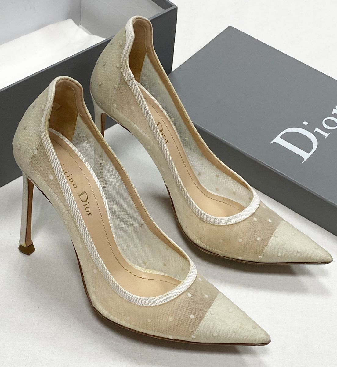 Туфли Christian Dior размер 36.5 цена 23 483 руб 
