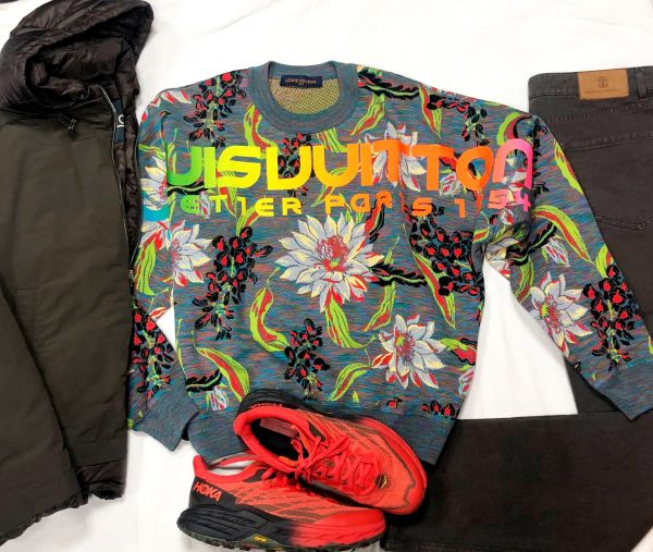 Свитер Louis Vuitton 