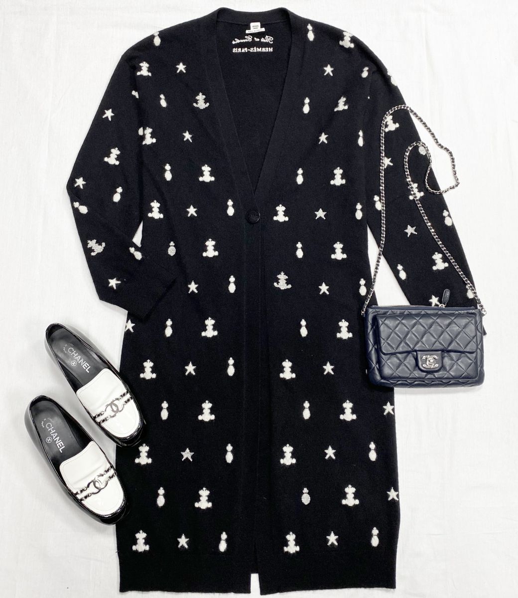 Кардиган / кашемир / Hermès размер 42 цена 78 275 руб 
Лоферы Chanel размер 39 цена 31 310 руб
Сумка Chanel