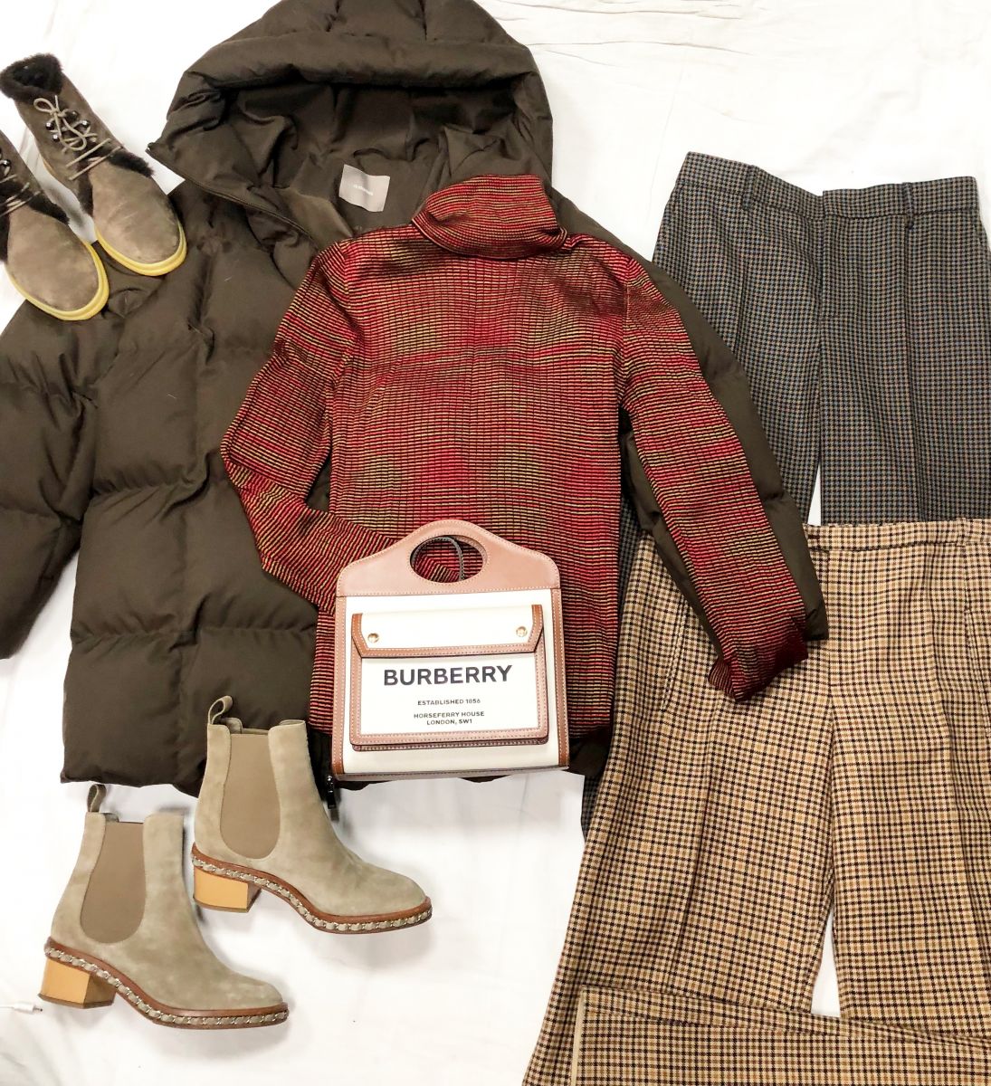 Пуховик 12STOREEZ размер S цена 39 138 руб 
Свитер MISSONI размер S цена 7 828 руб 
Брюки BALENCIAGA/ PRADA размер S цена 15 655 руб / 18 786 руб 
Кеды зимние LORO PIANA / Chanel