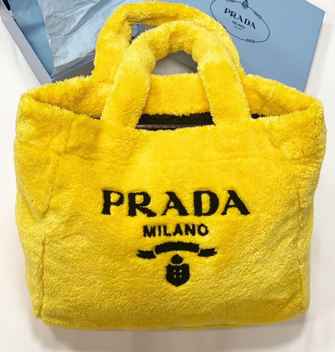 Сумка Prada размер 40/35 цена 46 965 руб