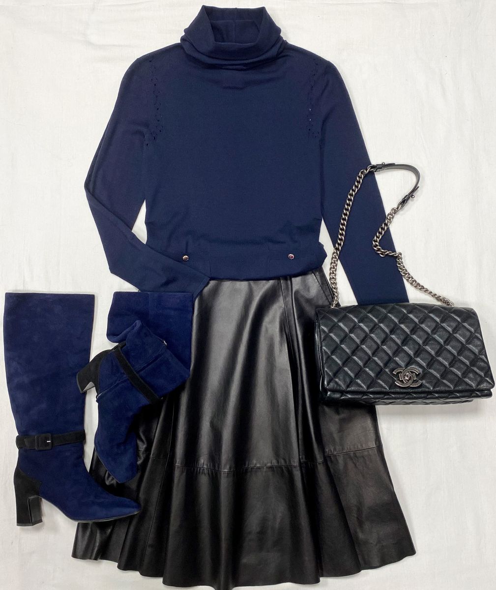 Водолазка Chanel размер 38 цена 31 310 руб 
Юбка / кожа / Drome размер S цена 43 834 руб 
Сапоги Hermès размер 37 цена 31 310 руб 
Сумка Chanel