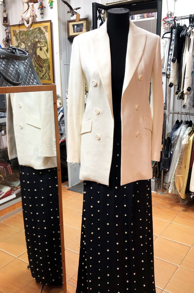 Юбка Dries Van Noten размер 38 цена 23 483 руб
Жакет / лён/ Zara размер S цена 3 131 руб