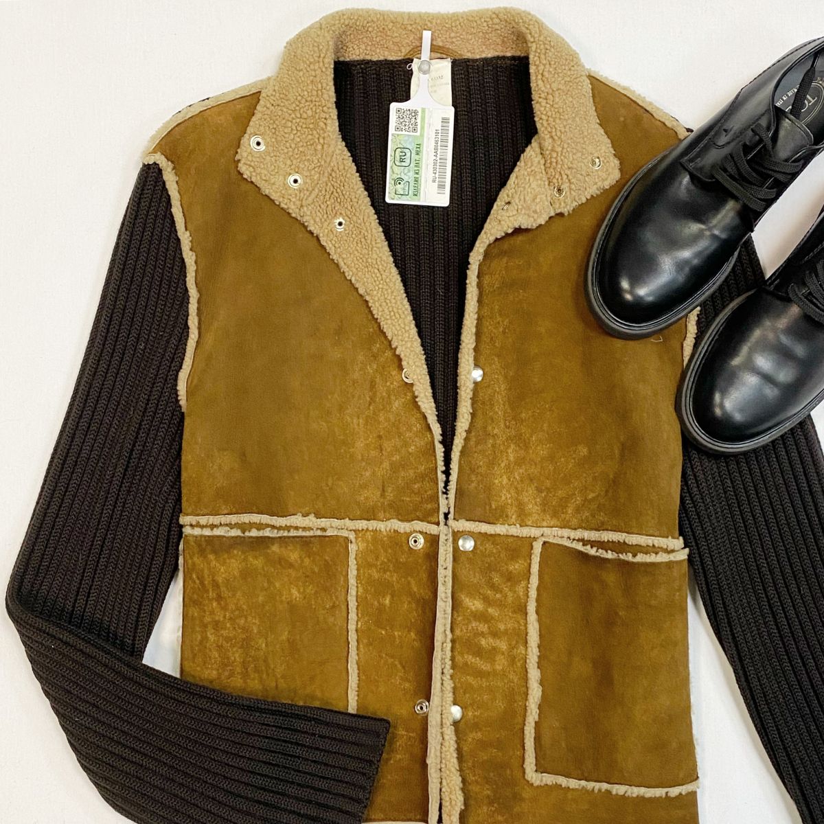 Куртка Dolce Gabbana размер 52 цена 10 770 рубБотинки Tods размер 43 цена 12 308 руб
