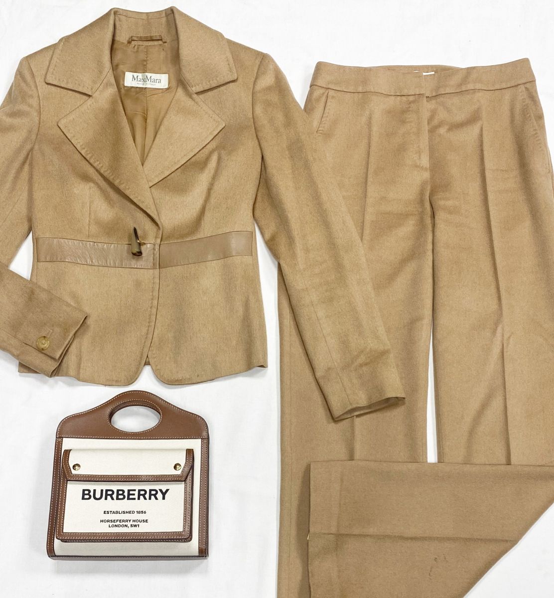 Жакет Max Mara размер 38 цена 10 959 руб
Брюки Max Mara размер 38 цена 7 828 руб
Сумка Burberry 