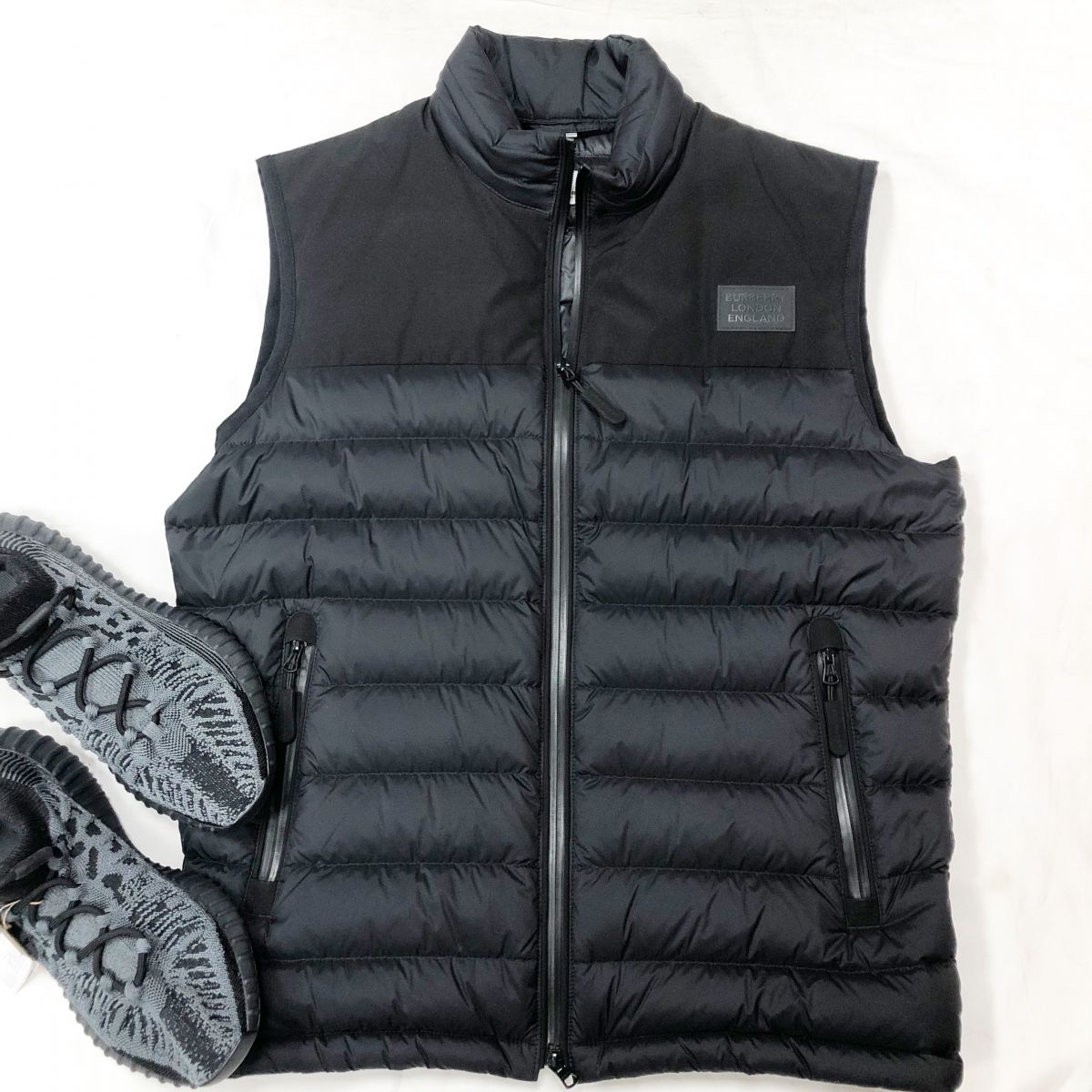 #Mechtamen
Жилет BURBERRY размер М цена 23 078 руб