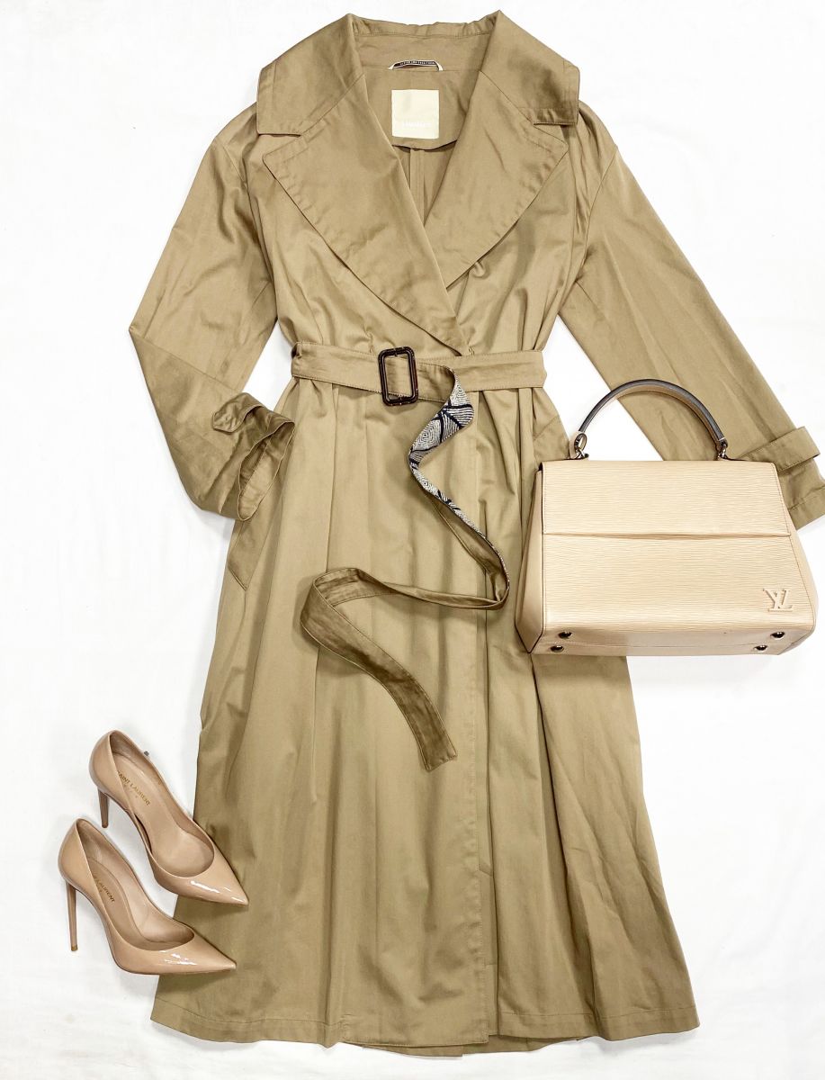 Плащ S Max Mara размер 44 цена 23 483 руб
Туфли Saint Laurent размер 37.5 цена 23 483 руб
Сумка Louis Vuitton 
