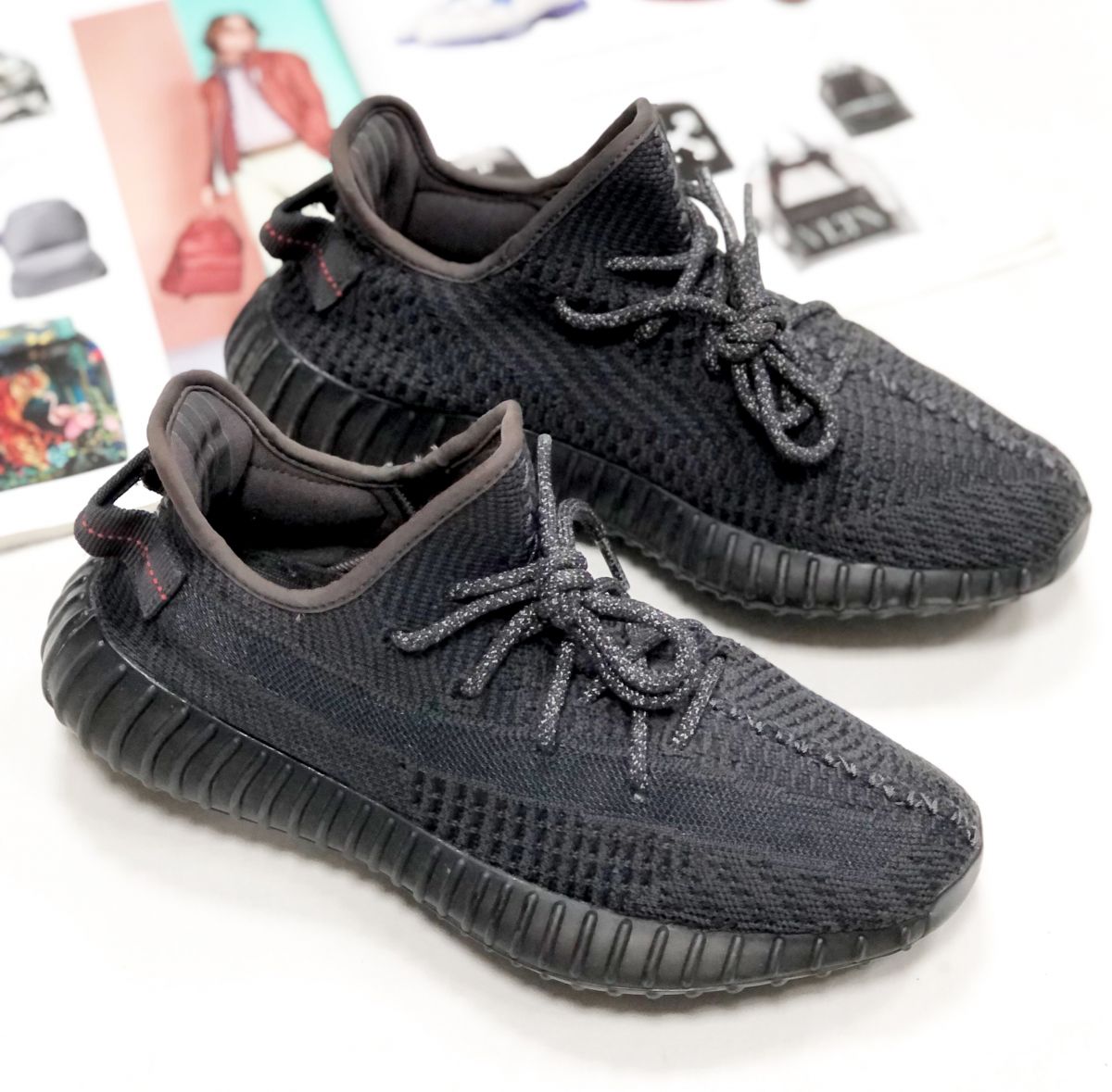 Кроссовки Adidas Yeezy размер 40.5 цена 12 308 руб 