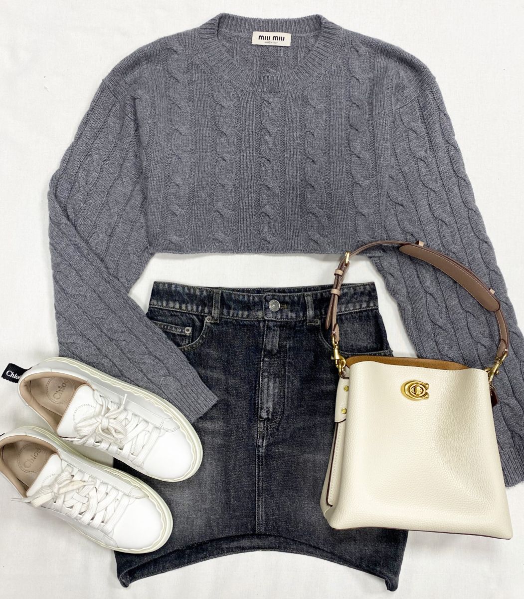 Кофта Miu Miu размер 40 цена 23 483 руб
Юбка Balenciaga размер 36 цена 10 959 руб
Кеды Chloe размер 38 цена 23 483 руб
Сумка Coach 