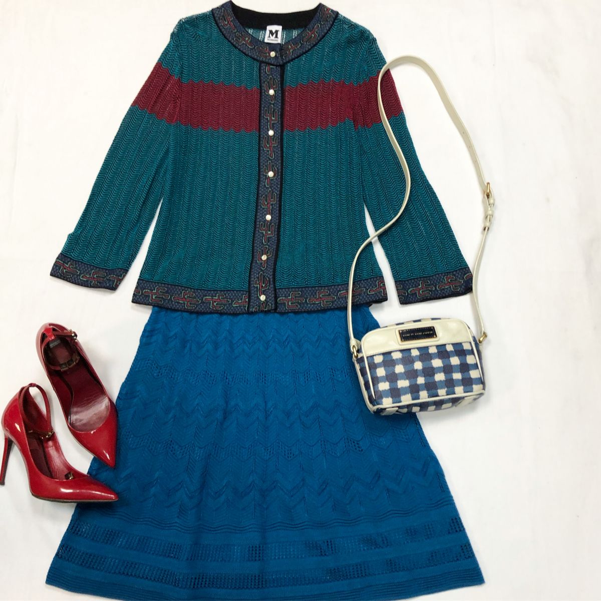 Кофта Missoni размер 42 цена 4 616 руб Юбка Missoni размер 38/42 цена 4 616 руб Туфли Valentino размер 37 цена 15 385 руб