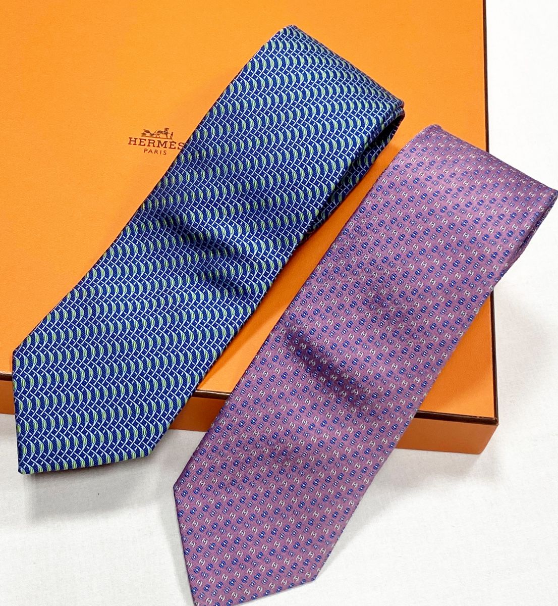 #mechtamen Галстуки Hermes цена по 9 393 руб 