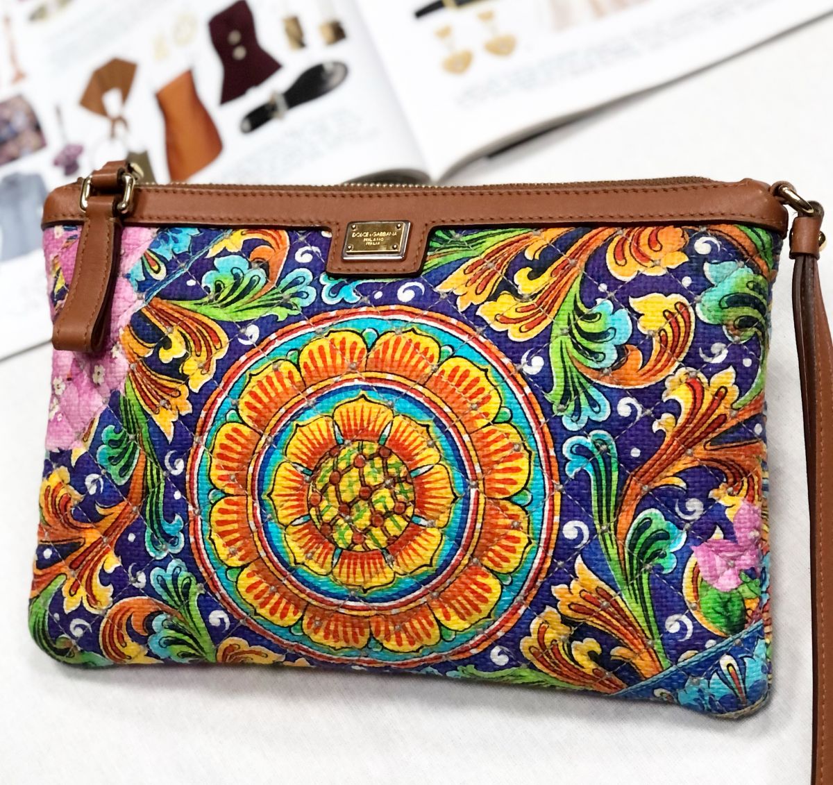 Клатч Dolce Gabbana размер 24/15 цена 15 655 руб