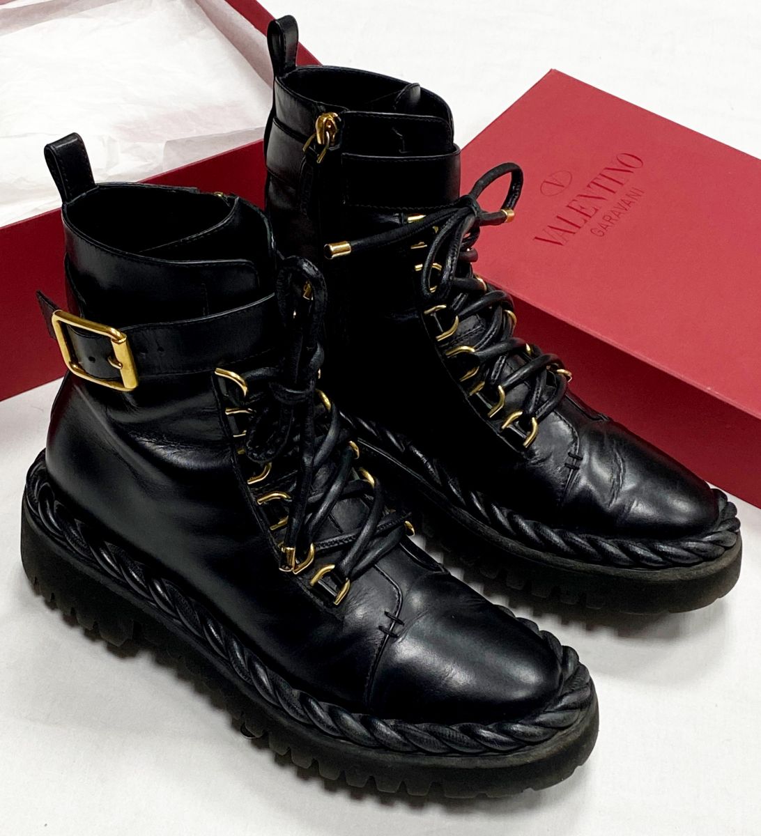 Ботинки Valentino размер 38 цена 46 965 руб
