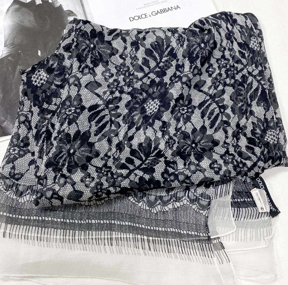 Палантин / шифон / Dolce Gabbana размер 200/150 цена 9 393 руб