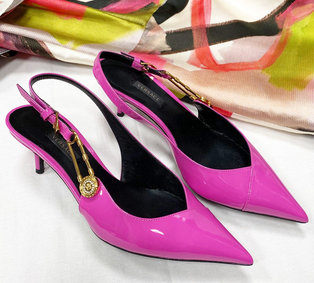 Слингбэки Versace размер 38.5 цена 39 138 руб