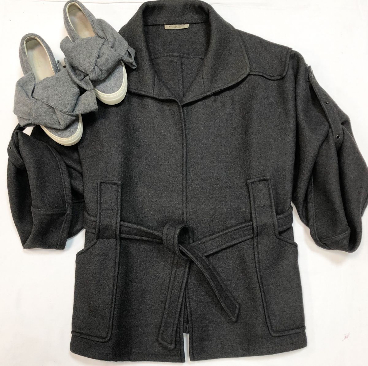 Пальто BOTTEGA VENETA размер 44 цена 76 925 руб 