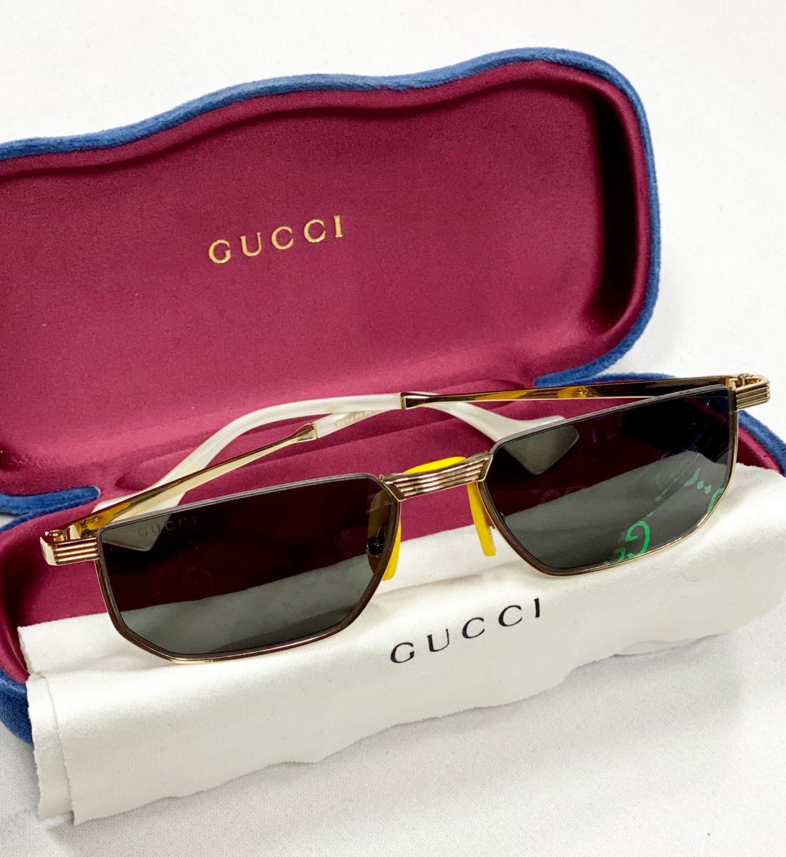 Очки Gucci цена 31 310 руб