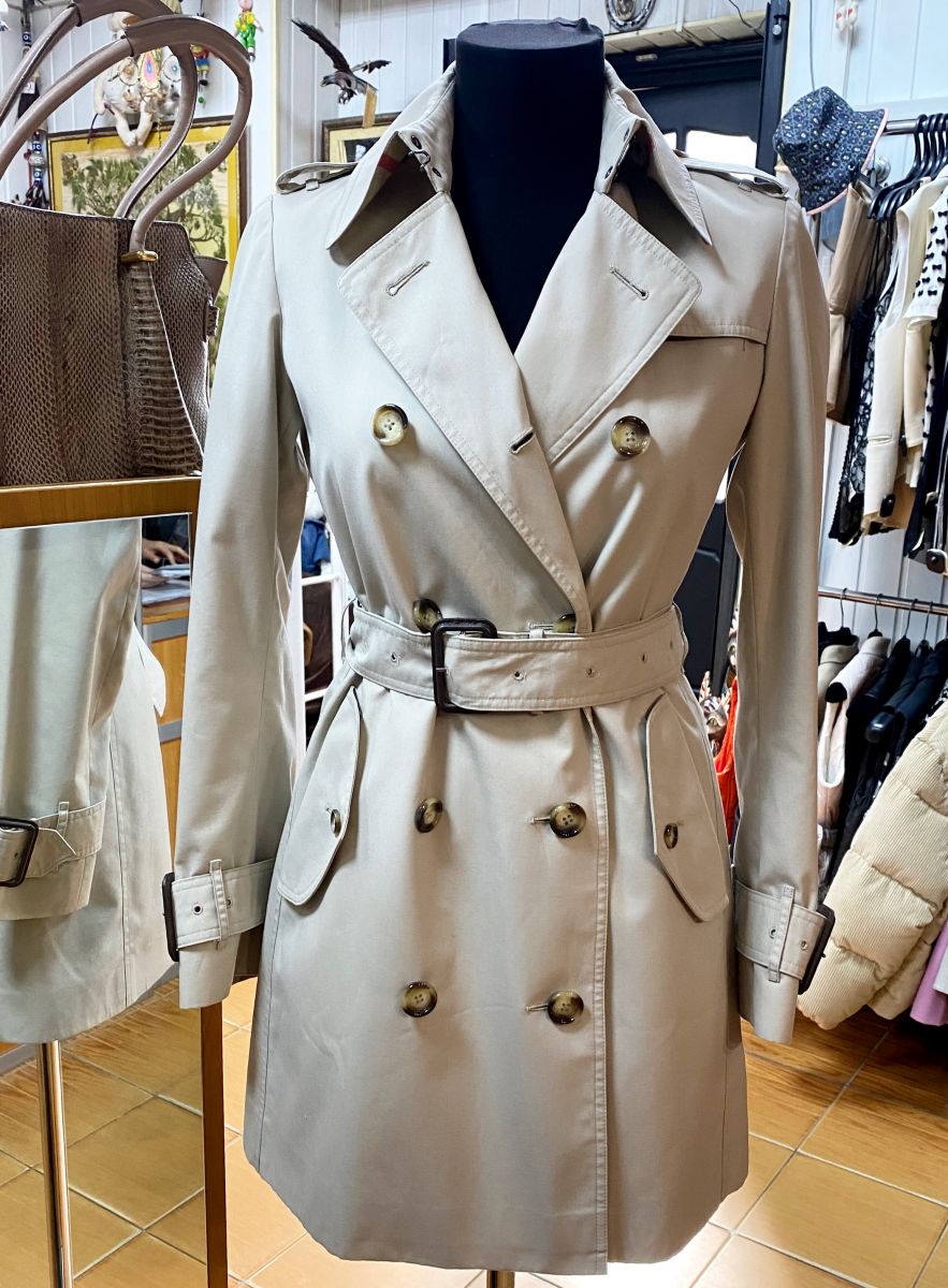 Плащ Burberry размер 36 цена 23 483 руб
