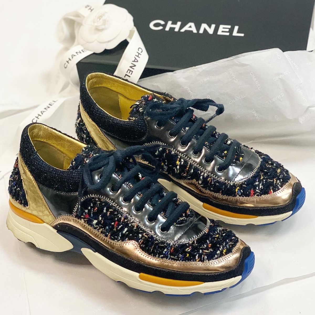 Кроссовки / твид / Chanel размер 39 цена 30 770 руб 