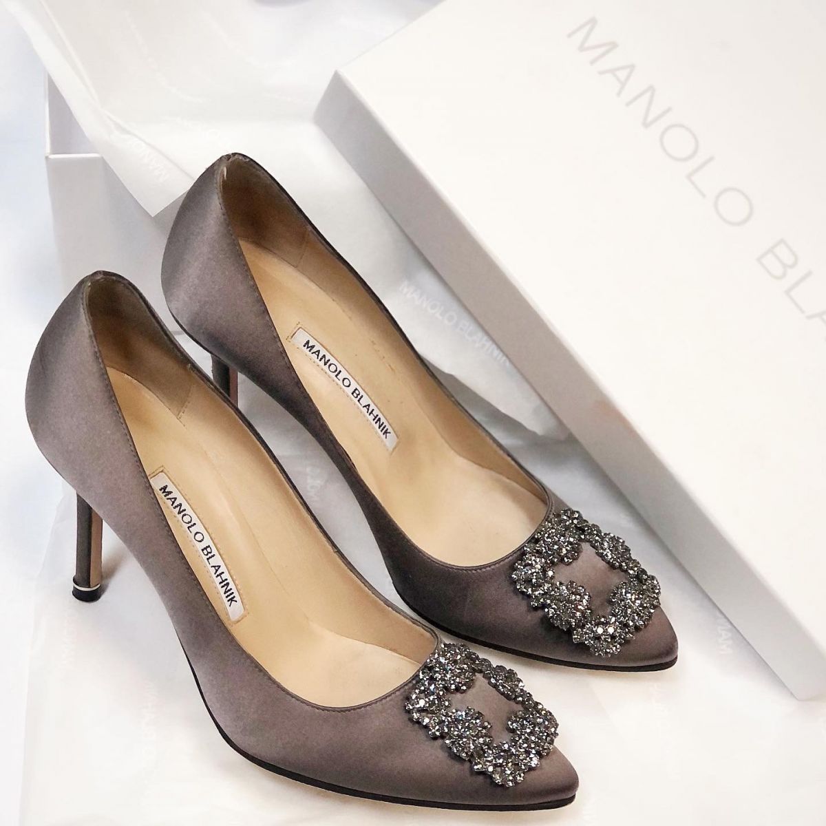 Туфли Manolo Blahnik  размер 37 цена 23 078 руб  / упаковка /