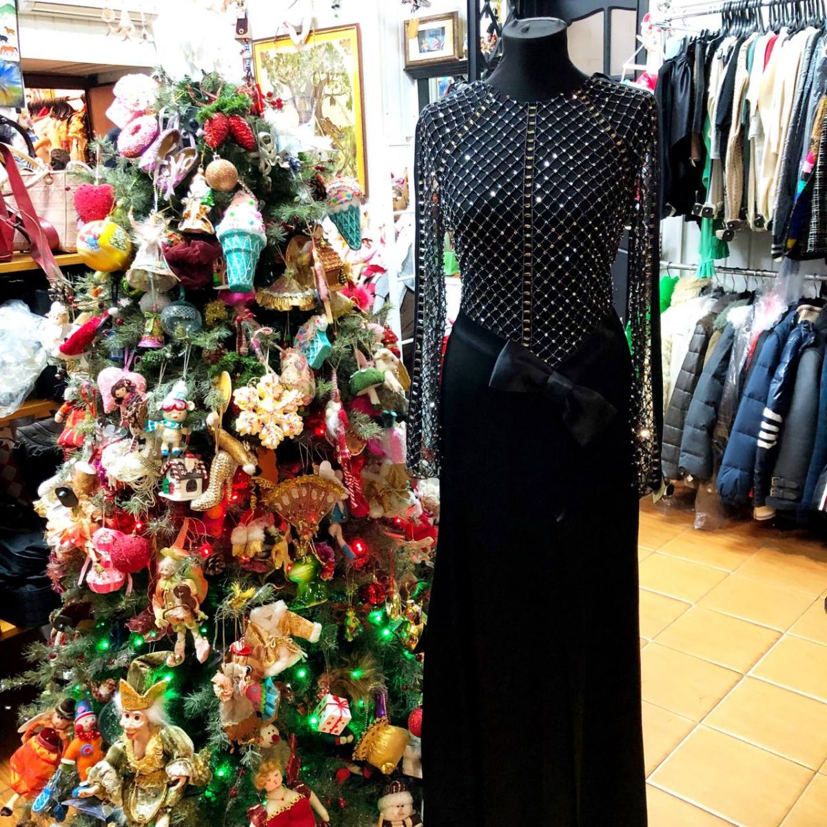 Платье /декоративные элементы/ Templey размер M цена 23 483 руб