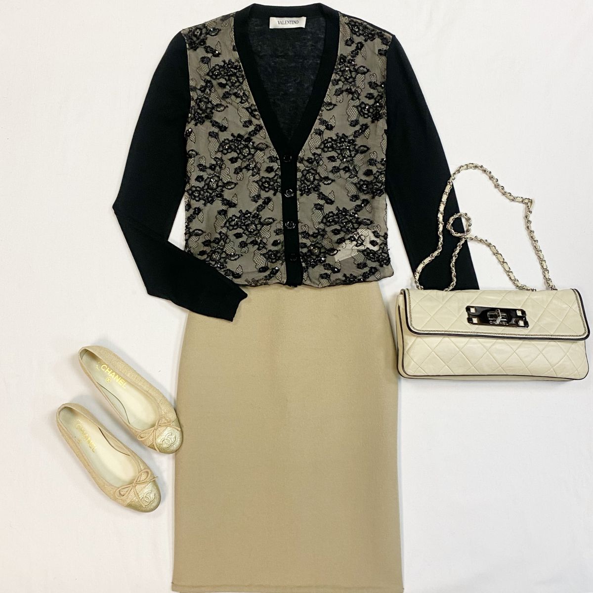 Кофта/пайетки/ бисер/ Valentino размер M цена 4 616 рубЮбка Michael Kors размер 10 цена 4 616 рубБалетки Chanel размер 35 цена 23 078 рубСумка Chanel