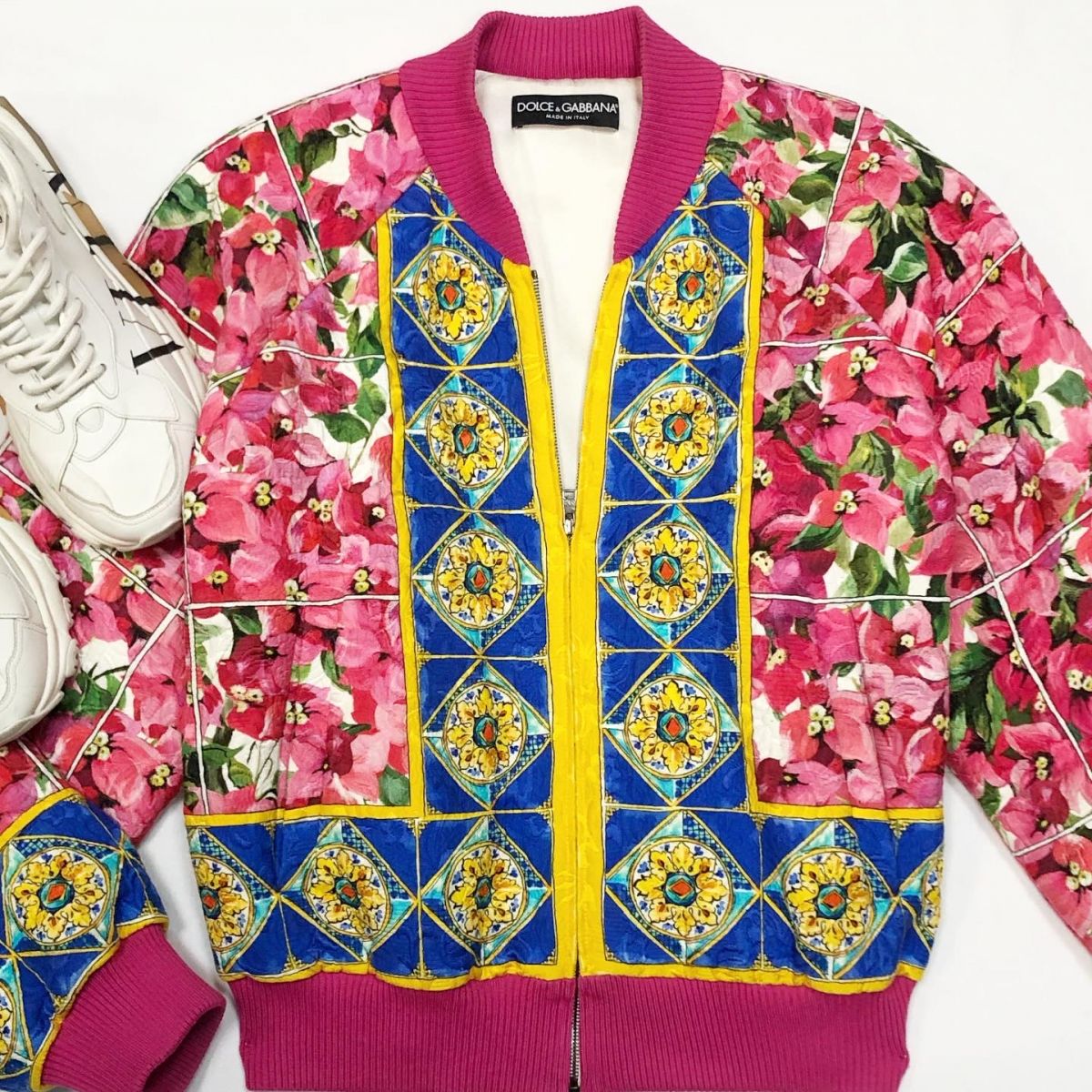 Бомбер Dolce Gabbana размер 40 цена 23 078 руб 