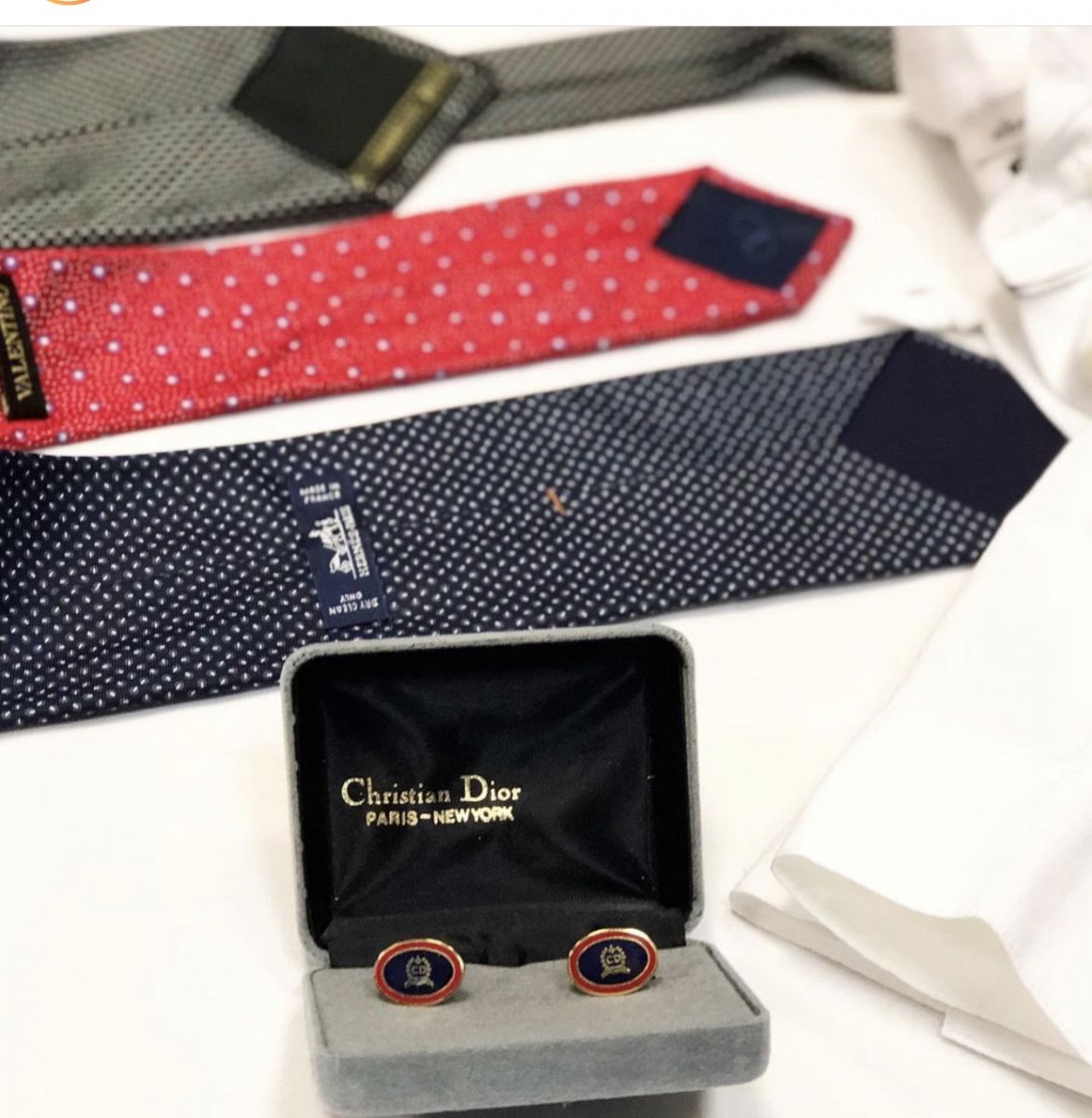 Запонки Christian Dior цена 7 693 руб