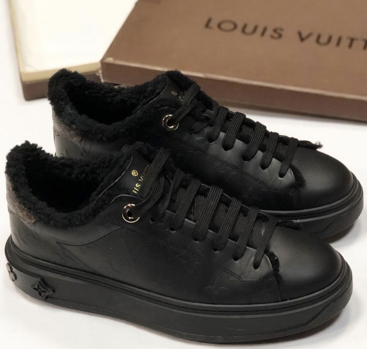 Кеды /зимние/ Louis Vuitton  размер 37 цена 30 770 руб