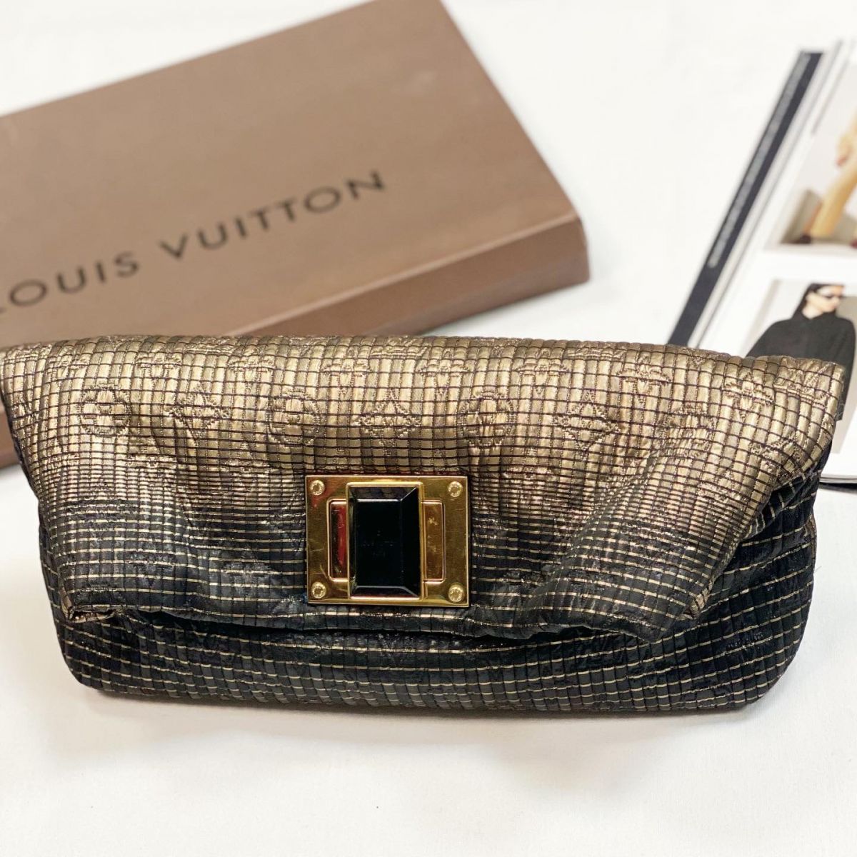 Клатч Louis Vuitton размер 30/16 цена 26 155 руб 