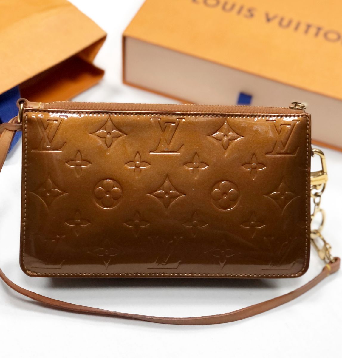 Сумочка Louis Vuitton размер 20/12 цена 30 770 руб