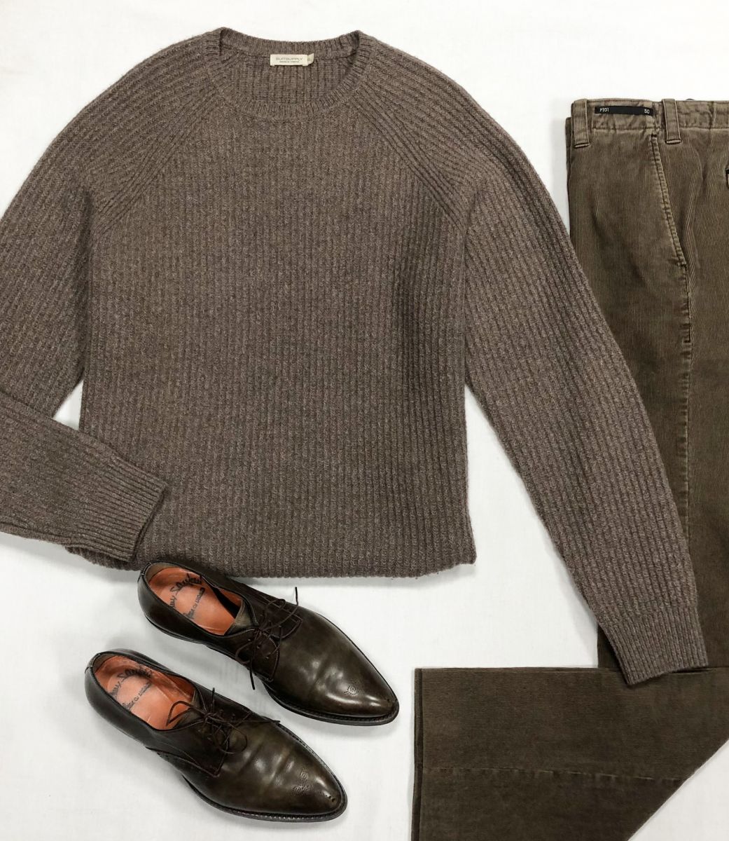 #mechtamen Брюки/вельвет/ Pto1 размер 50 цена 7 828 руб
Кофта Suitsupply размер XL цена 6 256 руб
Ботинки Santoni размер 41 цена 15 655 руб