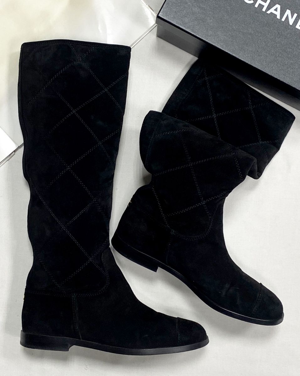 Сапоги /замша/ Chanel размер 37 цена 23 483 руб
