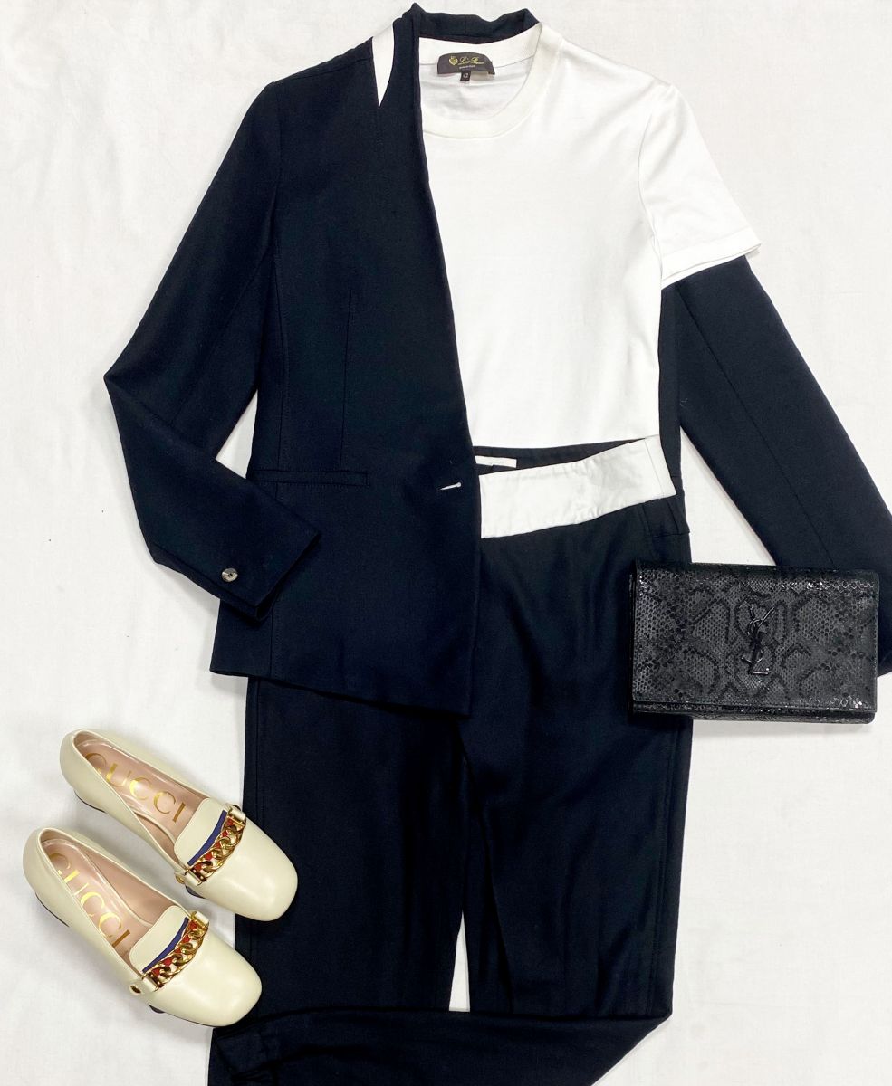 Костюм Helmut Lang размер 2 цена 7 828 руб
Футболка размер 42 цена 23 483 руб
Туфли Gucci размер 36 цена 46 965 руб
Сумочка Saint Laurent 