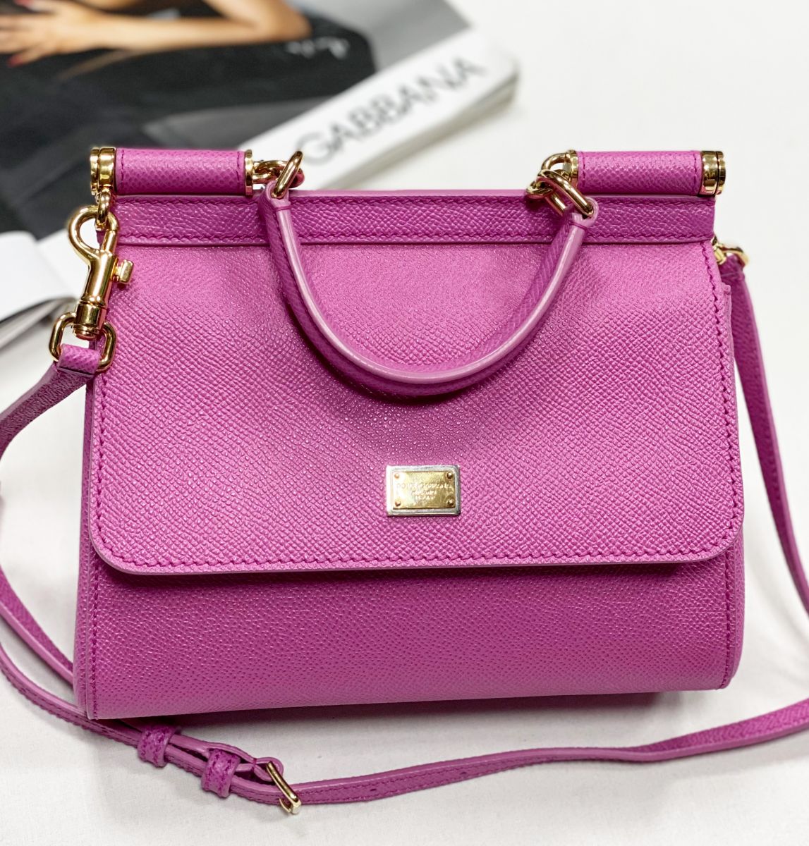 Сумка Dolce Gabbana размер 20/15 цена 62 620 руб
