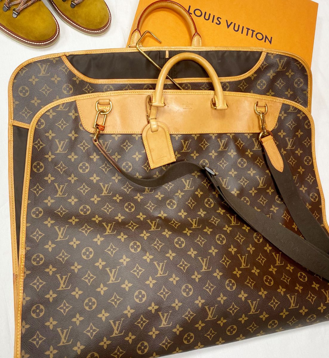 Портплед Louis Vuitton цена 31 310  руб