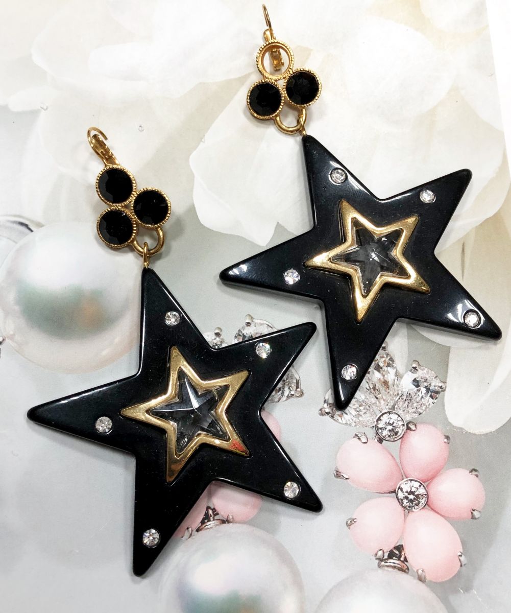 Серьги Dolce Gabbana цена 9 393 руб