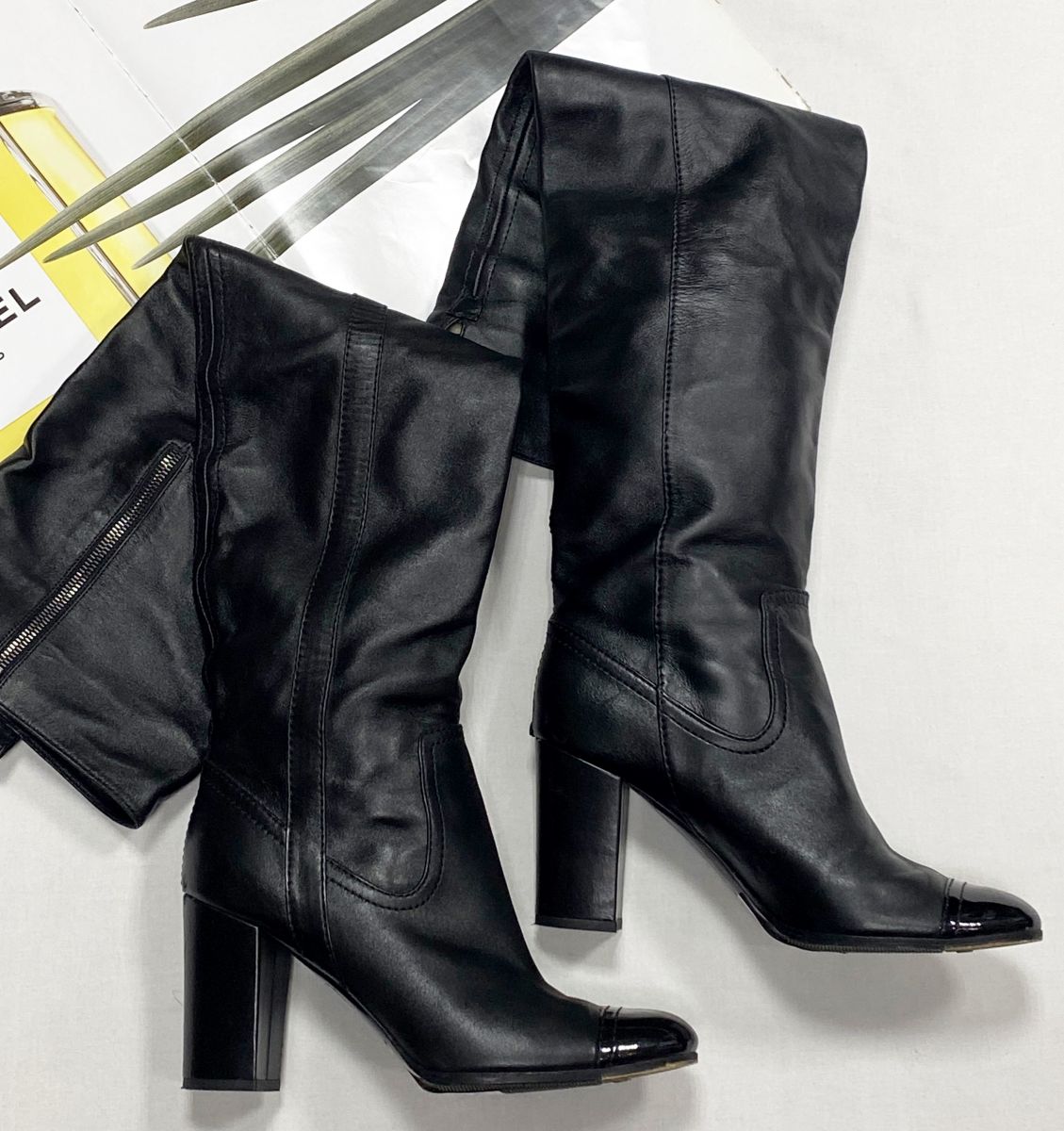 Сапоги Chanel размер 39 цена 23 483 руб
