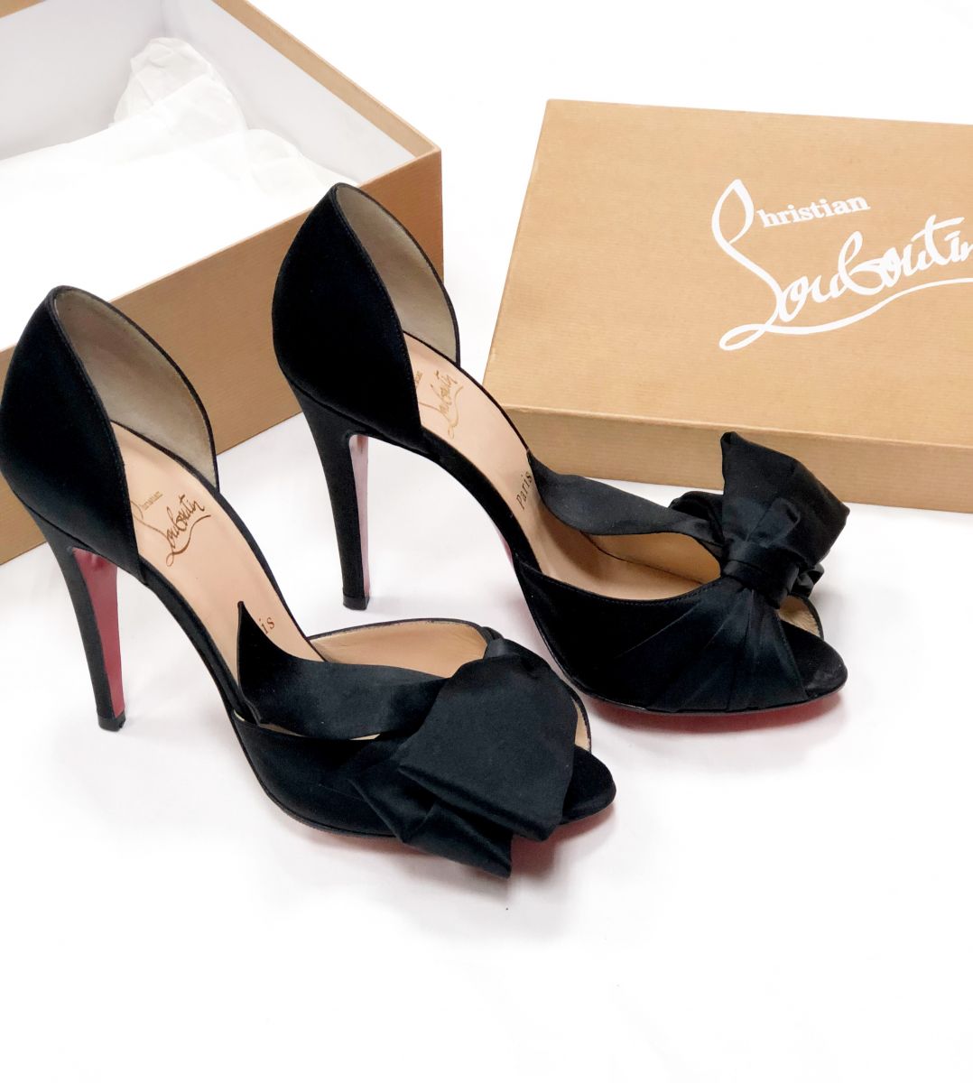 Туфли LOUBOUTIN размер 38 цена 15 385 руб 