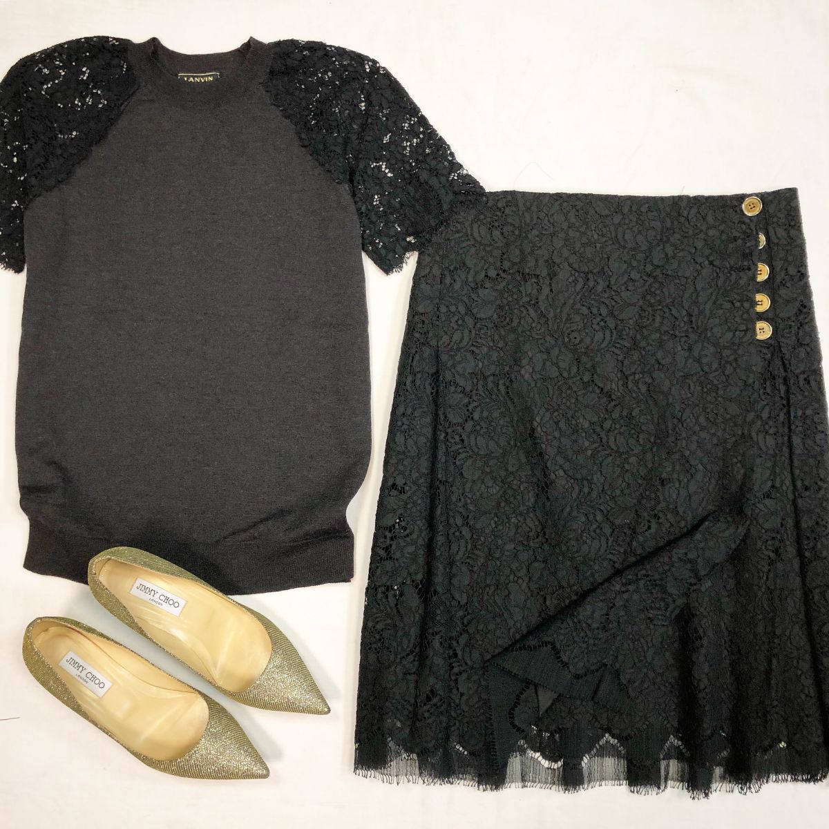 Кофта / шерсть / отделка кружево / Lanvin  размер XS цена 7 693 руб Юбка / кружево / Burberry  размер 40 цена 9 231 руб Туфли Jimmy Choo размер 40 цена 15 385 руб